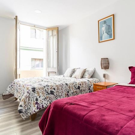 Отель Hostal Mancora Monjitas 755 Сантьяго Экстерьер фото
